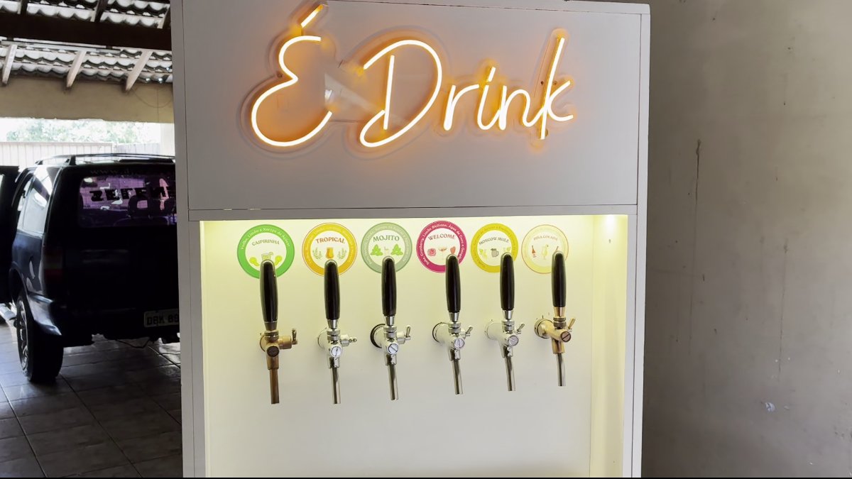 Totem éDrink COOL com 6 sabores em operação